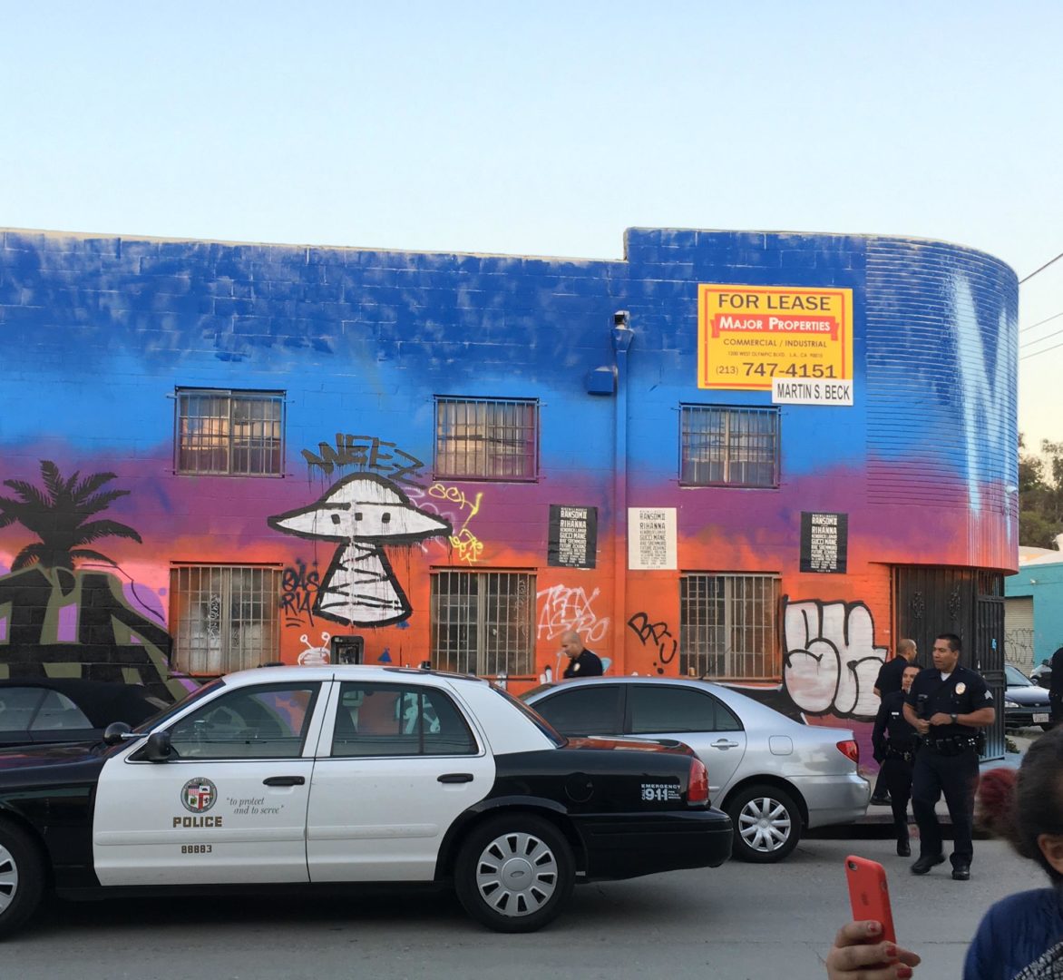 LAPD is called on residents picketing outside MaRS art gallery in Boyle Heights in 2018