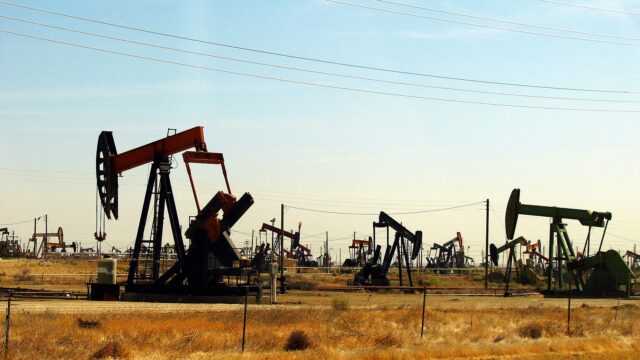 Oil Pumps in California